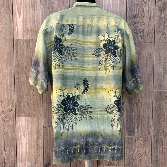 SOLD Tommy Bahama Hawaiian Silk Floral Button Down - Picture 5 of 8